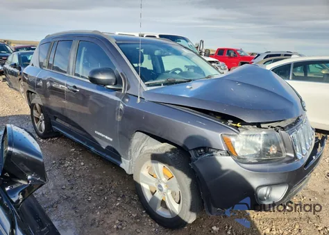 2016 Jeep Compass Sport z USA, uszkodzony, nr VIN 1C4NJDBB3GD719139